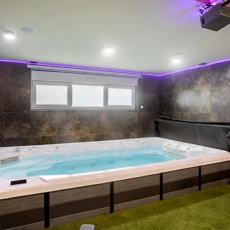 Esplanade Maison Jeux Cinema Colmar Muntzenheim